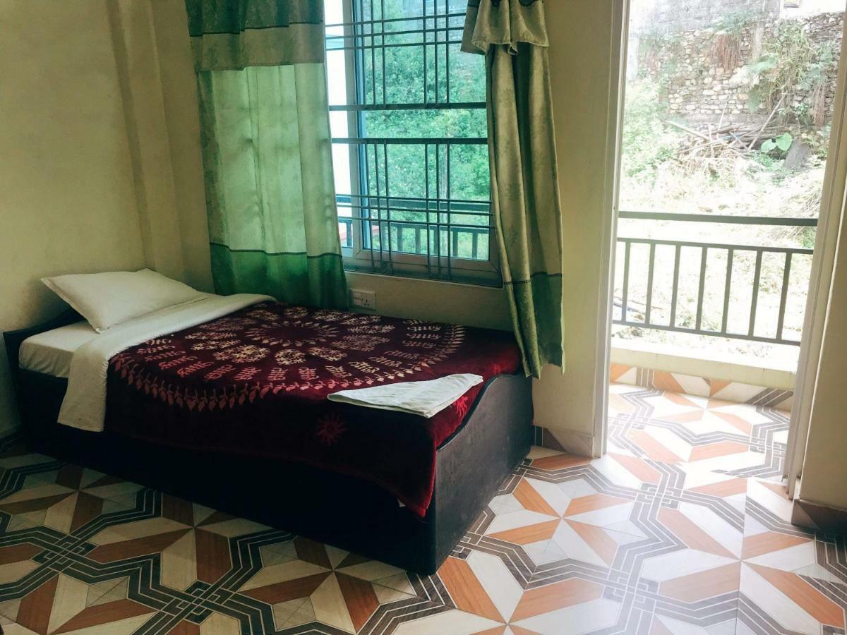 Mangal Homestay Pokhara Zewnętrze zdjęcie